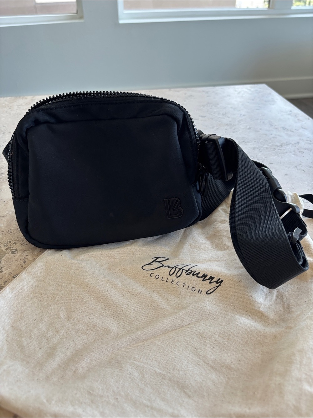 Buffbunny Breakthrough Belt Bag in Black